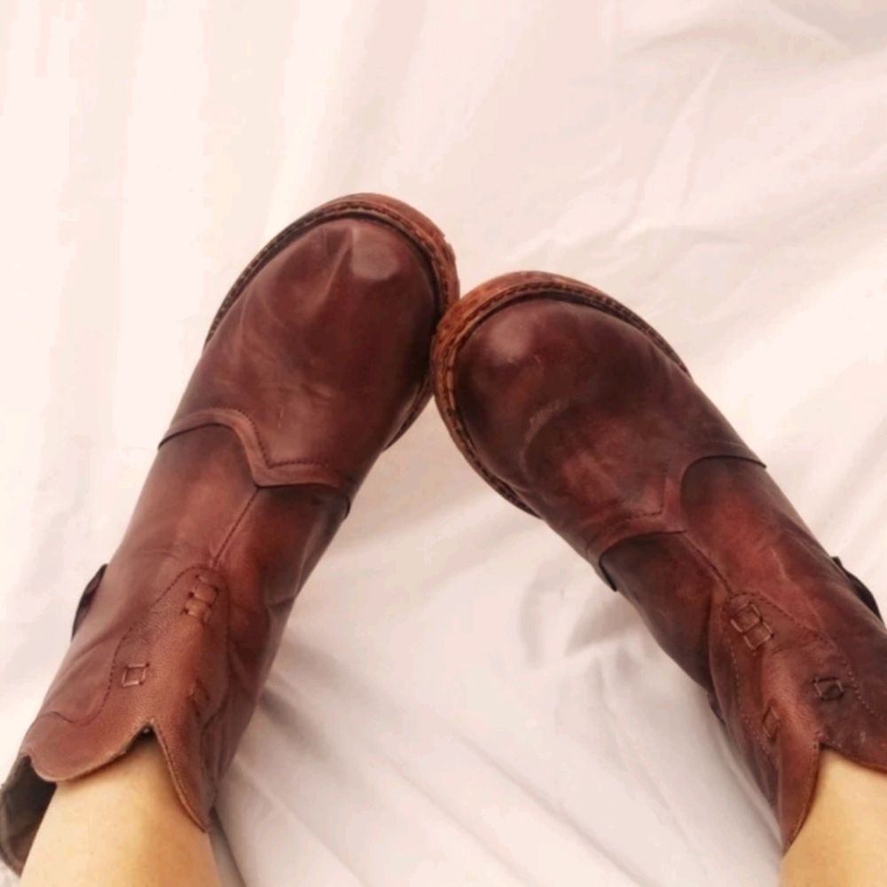 Ankle boots